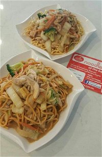 Noodles at the Bay - Pubs and Clubs