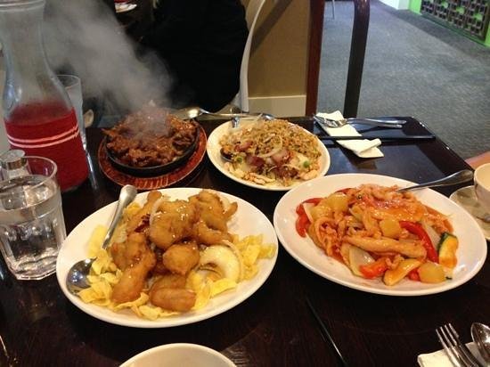 Mr Deng's Chinese Restaurant - Yamba Accommodation