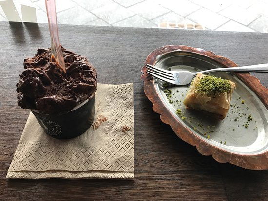 Hakiki Turkish Ice Cream & Baklava - thumb 0