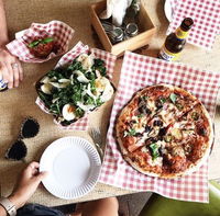 Tropicana Pizza Pizza - Lightning Ridge Tourism