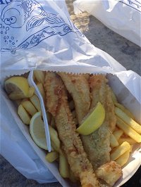 Smith's Quality Seafood Specialists - New South Wales Tourism 