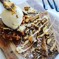 Lickits Frozen Custard Cafe and Dessert Bar - Mount Gambier Accommodation