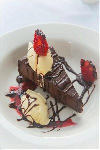 Harwood Hotel Restaurant - Geraldton Accommodation