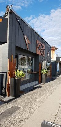Riff Cafe - Pubs and Clubs