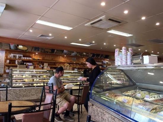 Bertoldo's Bakery - New South Wales Tourism 