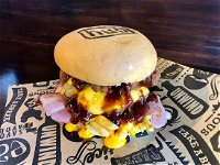 Burger hub - Accommodation Gladstone