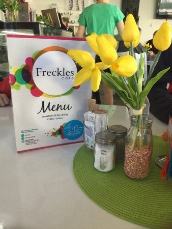 Freckles Cafe - Food Delivery Shop
