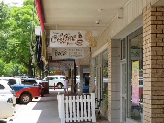Parkes Coffee Pot - Australia Accommodation