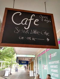 Sweet Little Cafe