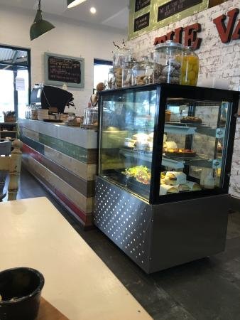 The Vale Cafe - Food Delivery Shop