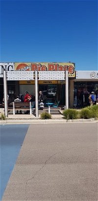 Martins Pie Place - New South Wales Tourism 