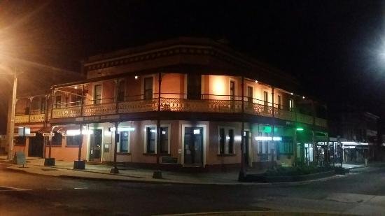 The Great Central Hotel - Broome Tourism