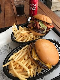 Burger Head - Pubs Sydney