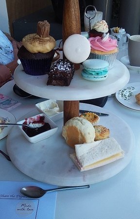 Cake  Plate - Dessert Bar  Retail Emporium - Tourism Gold Coast