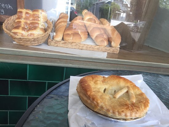 Denman Pie Shop Bakery - Accommodation BNB