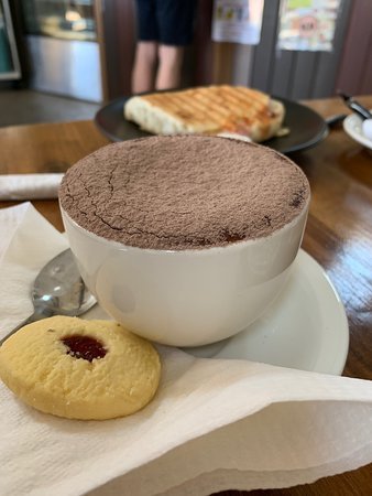 Mad Meerkat Coffee - Broome Tourism