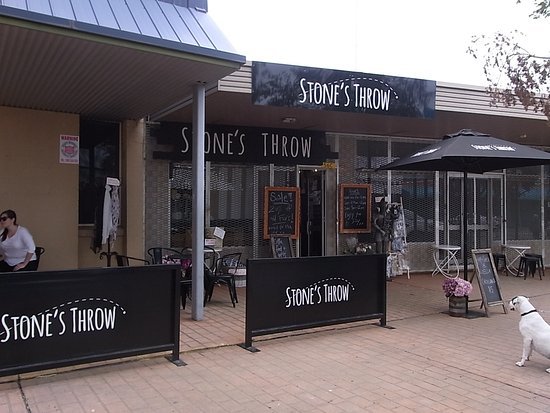 Stone's Throw - New South Wales Tourism 