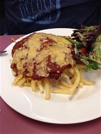 Manning Point Takeaway and Manning Point  Restaurant Gold Coast