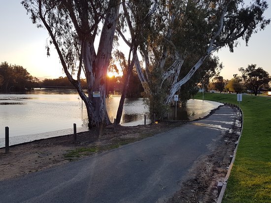 The Foreshore Tocumwal - Tourism TAS