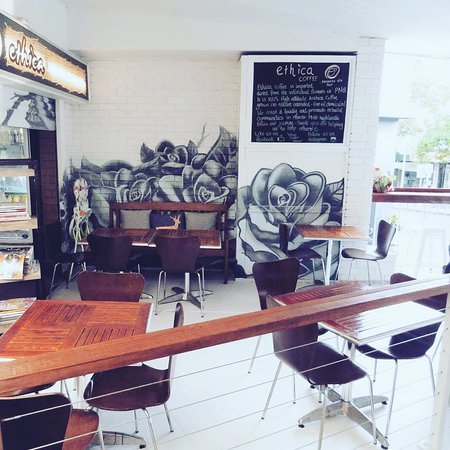 The Paper Rose Cafe - Pubs Sydney