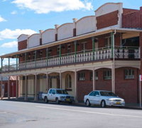 The Royal Hotel Restaurant - Accommodation Broken Hill