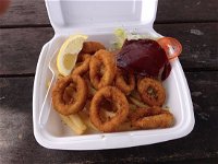 Dj's Fish 'N' Chips - New South Wales Tourism 