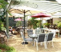 Mad Hatters Tea Garden - Accommodation Cooktown