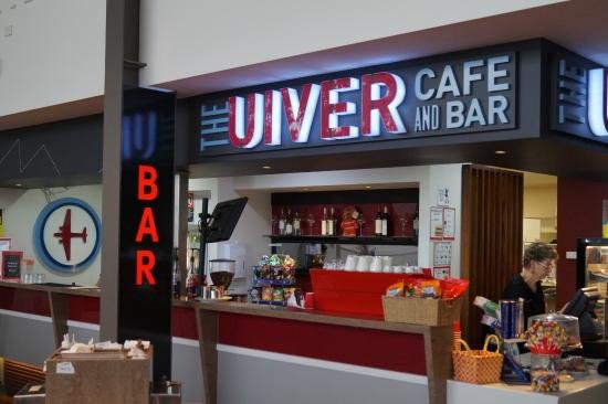 The Uiver Cafe and Bar
