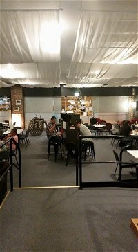 Cafe de Jour - Pubs Sydney