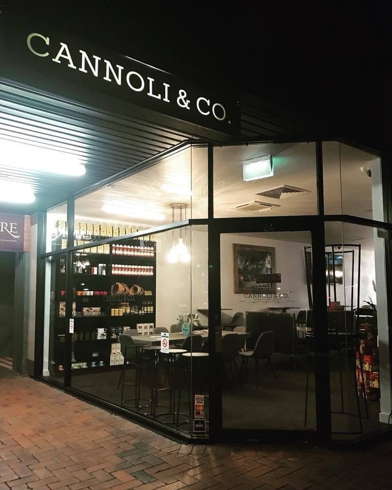 Cannoli  Co - Australia Accommodation