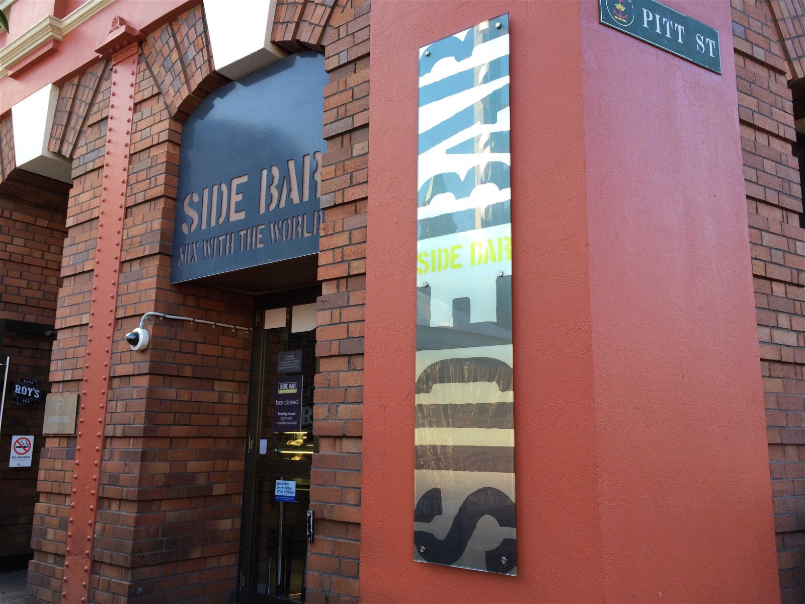 Side Bar - Pubs Sydney