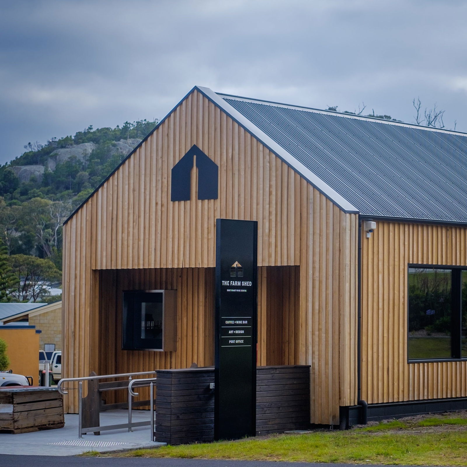 The Farm Shed East Coast Wine Centre - thumb 1