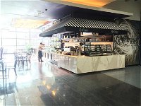 Le Cirque Fine Foods - Docklands - Pubs Sydney