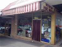 Lee Lee Hotbread Shop - QLD Tourism