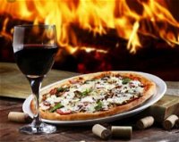 Winmalee Pizza - Mount Gambier Accommodation