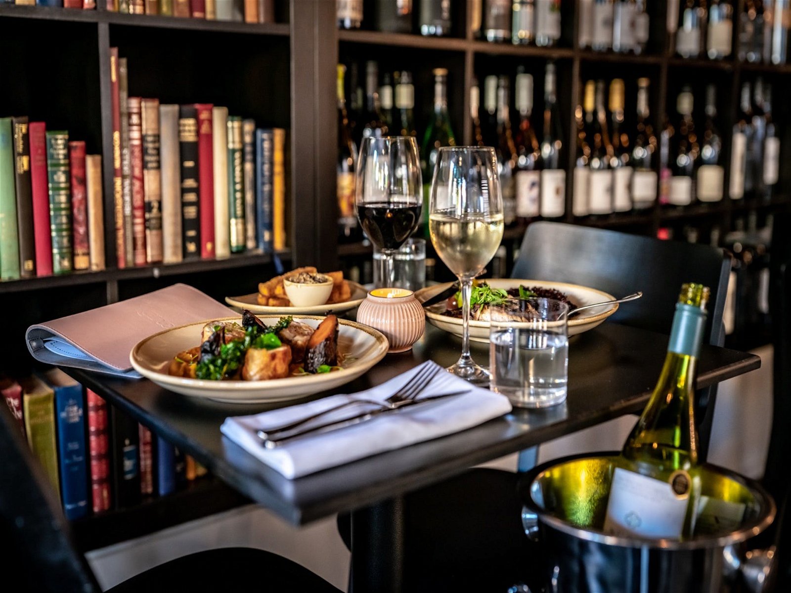 The Lane Wine Bar - New South Wales Tourism 