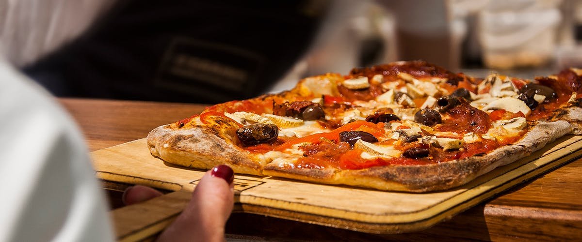 3 GRAINS- Roman Artisan Pizza - Pubs Sydney
