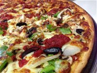 Colombo's Pizza Express - New South Wales Tourism 