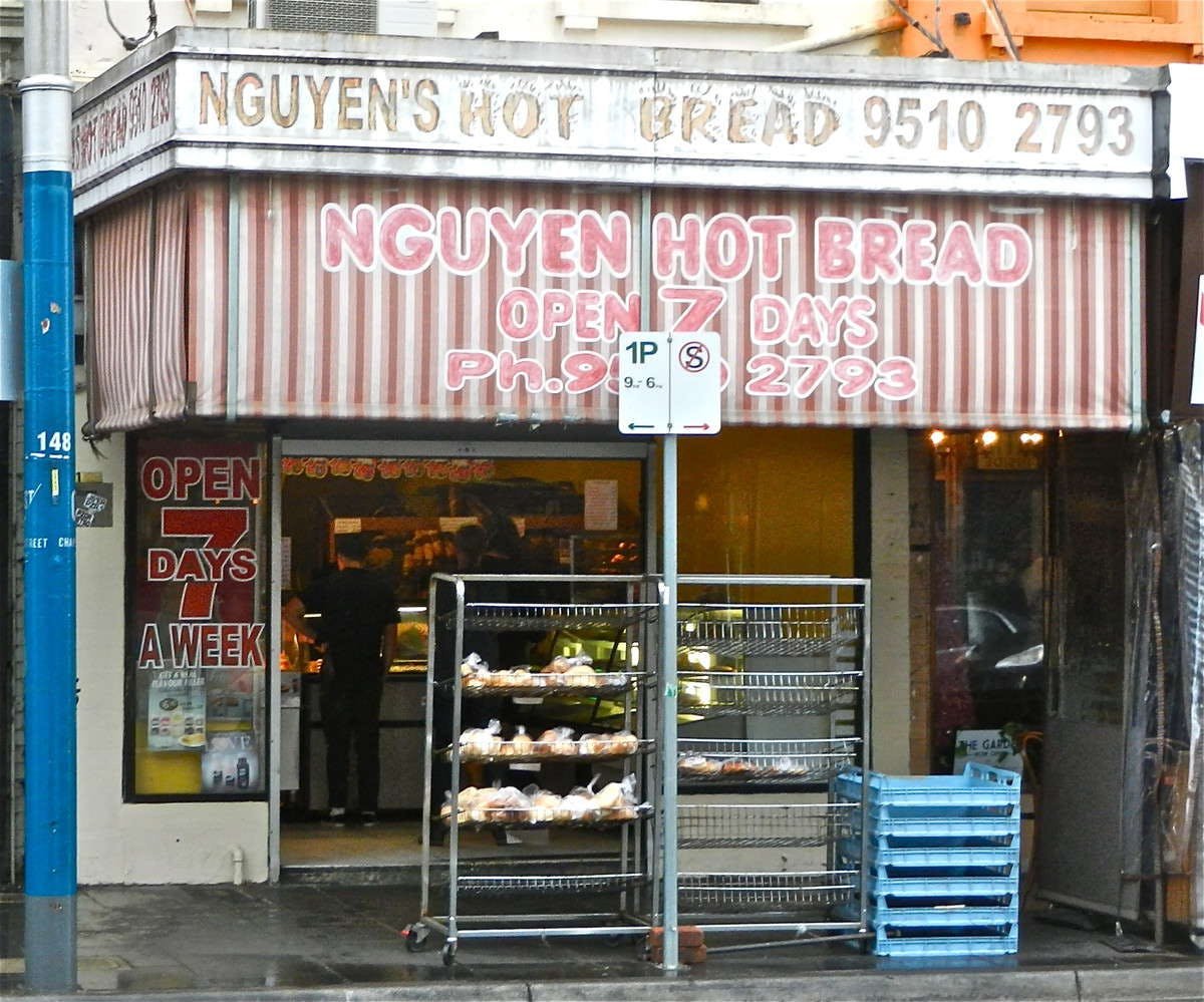 Nguyen Hot Bread - New South Wales Tourism 