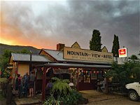 The Wandi Pub - New South Wales Tourism 