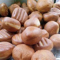 Hot Doughnuts - Restaurant Find