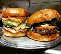 The Feedbag Burger Restaurant - Lennox Head Accommodation
