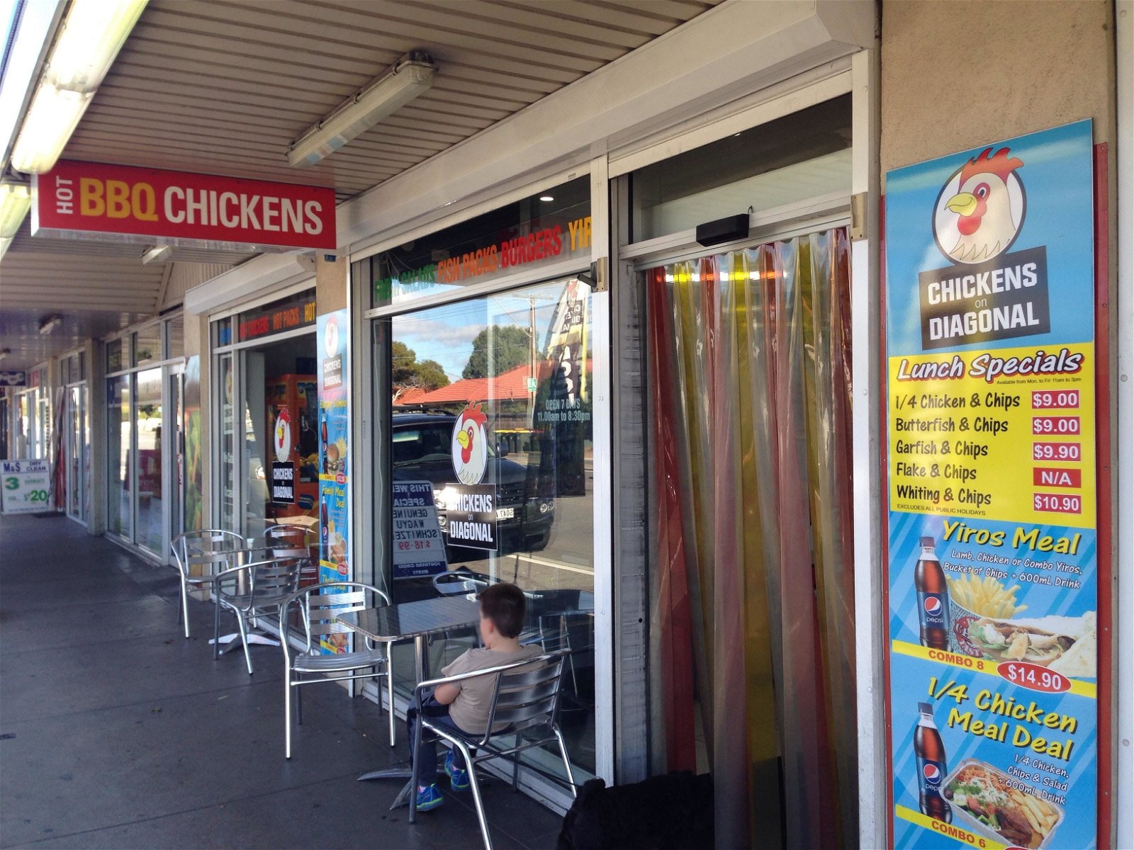 Chickens on Diagonal - Accommodation Adelaide