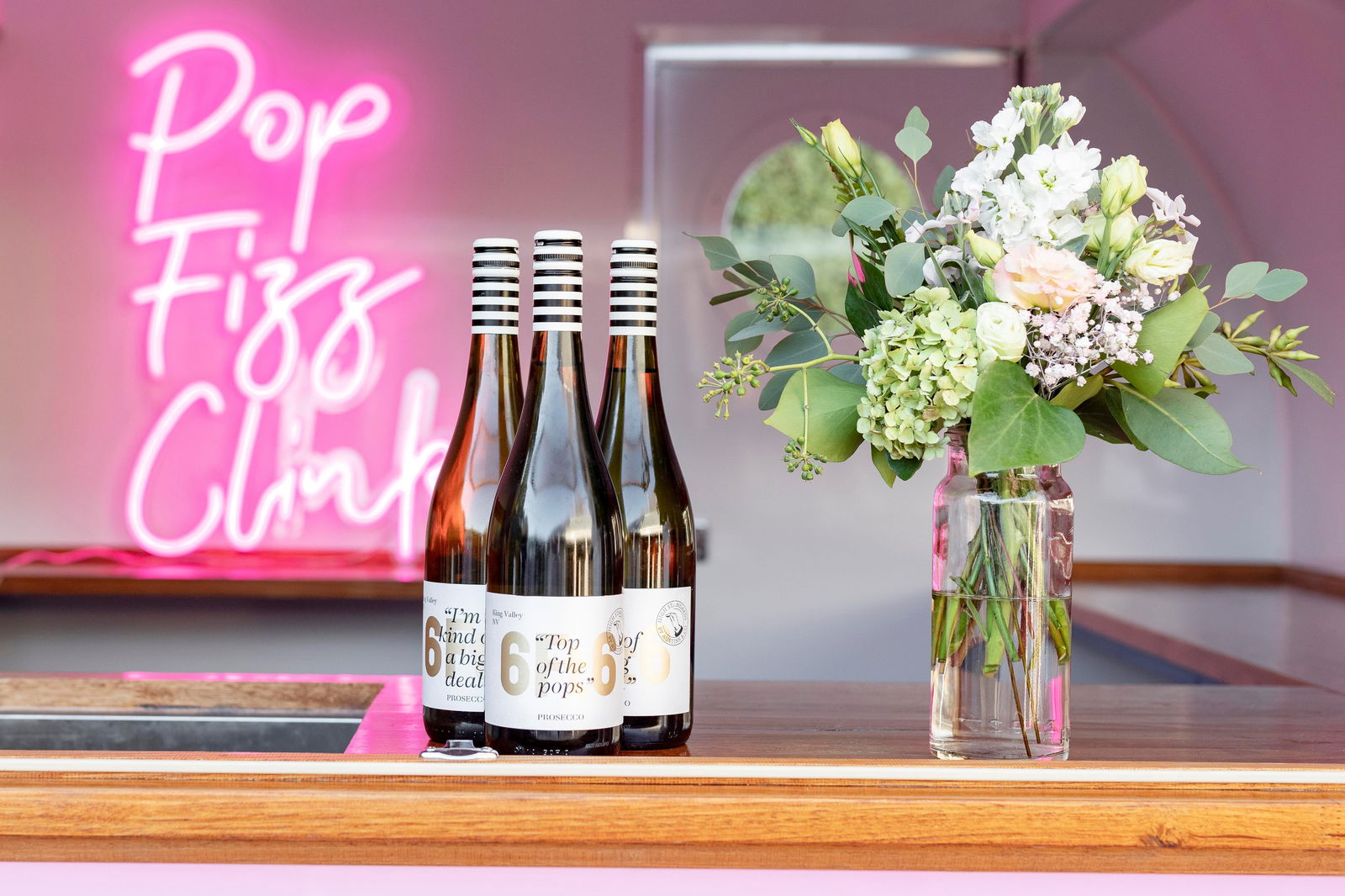 Miss Fizz - Mobile Prosecco Bar - thumb 1