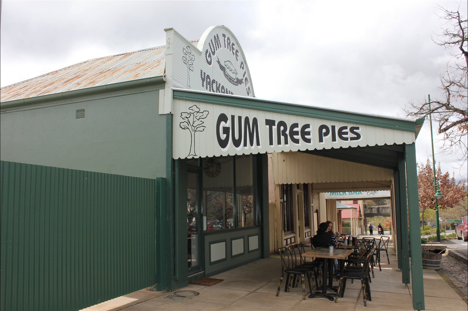 Gum Tree Pies - Tourism TAS