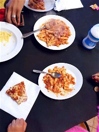 Peles Pizza  Pasta - Port Augusta Accommodation