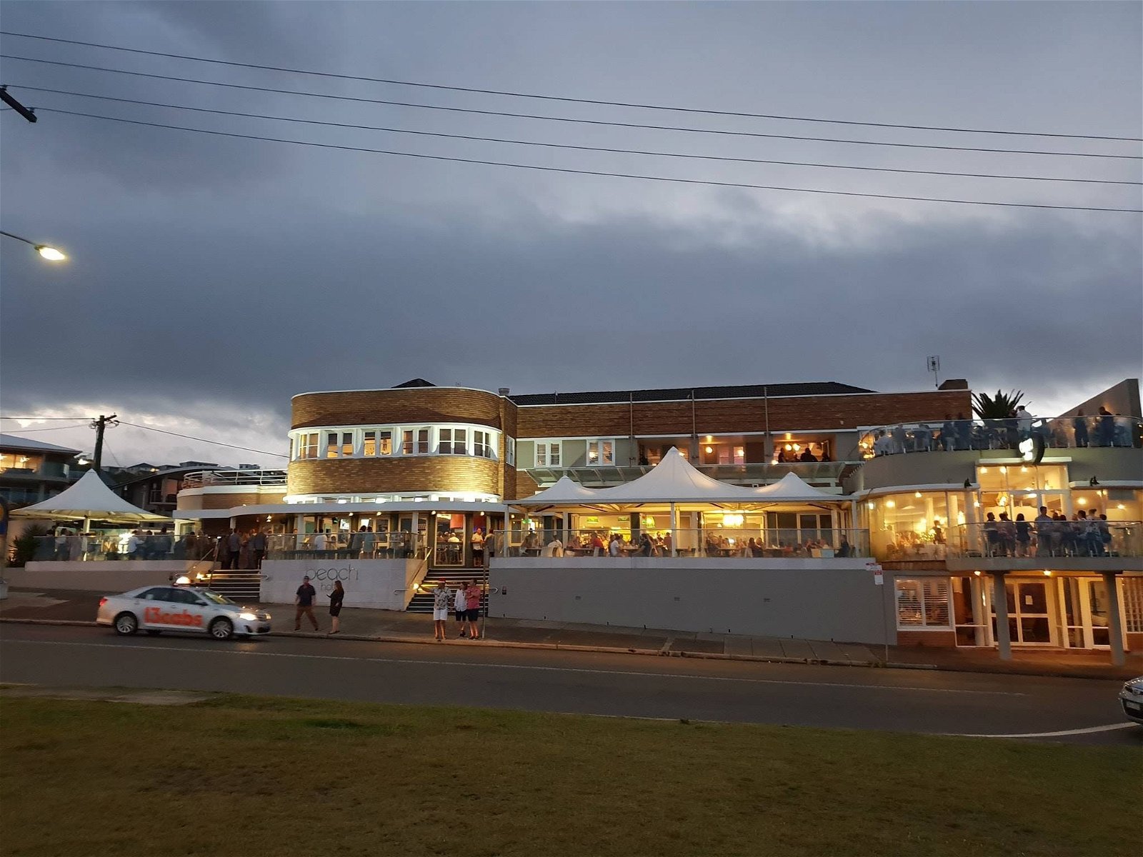 The Beach Hotel Merewether - Tourism TAS