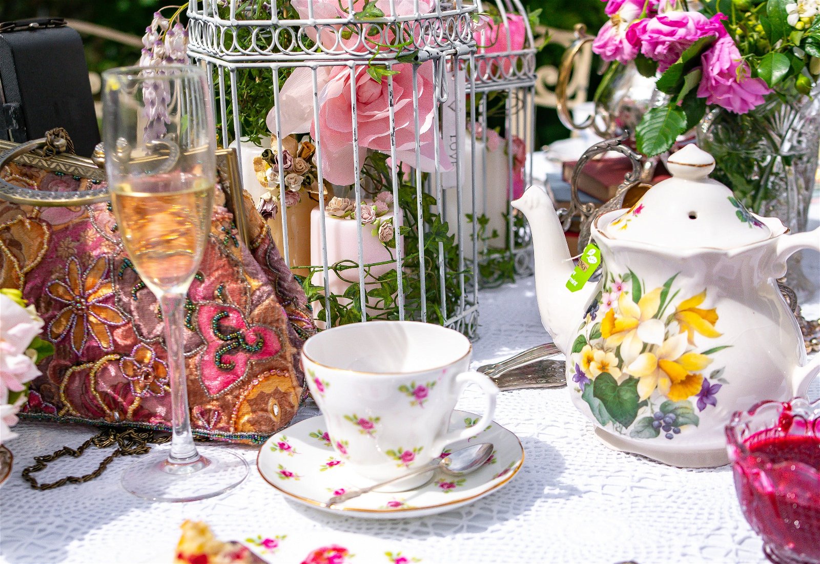 Annie's High Teas - Northern Rivers Accommodation
