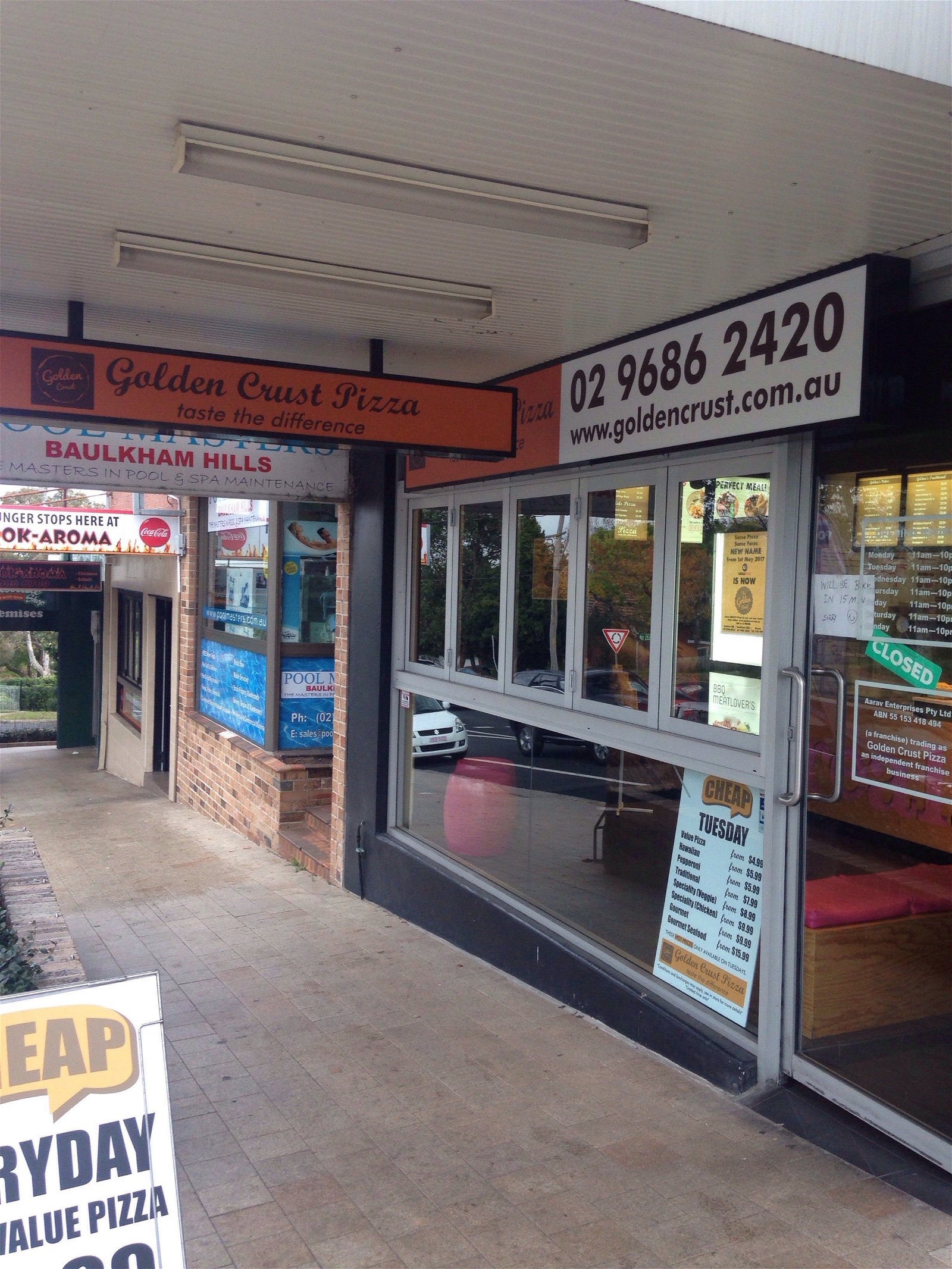 Golden Crust Pizza - Baulkham Hills - New South Wales Tourism 