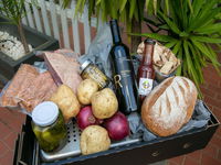 Rochford Wine and Grocery Delivery - Townsville Tourism